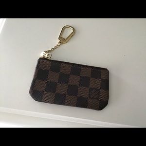 Key pouch